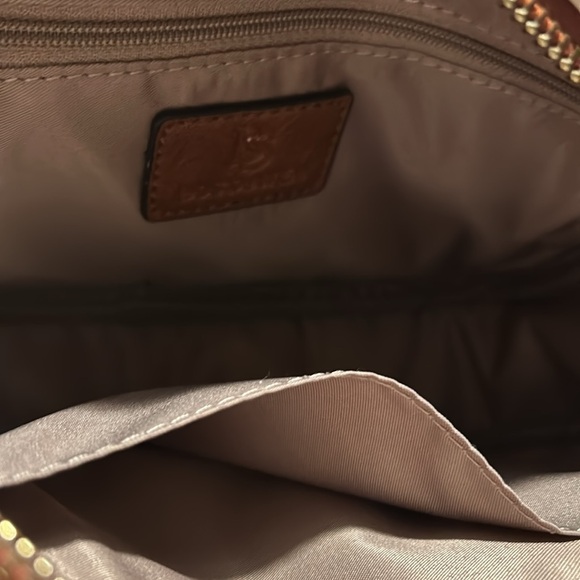 Bostanen Quilted Crossbody Bag - Picture 6 of 6